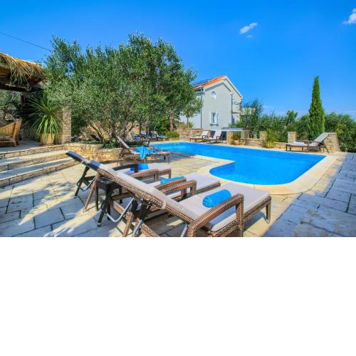 Villa Kos Murter Apartments
