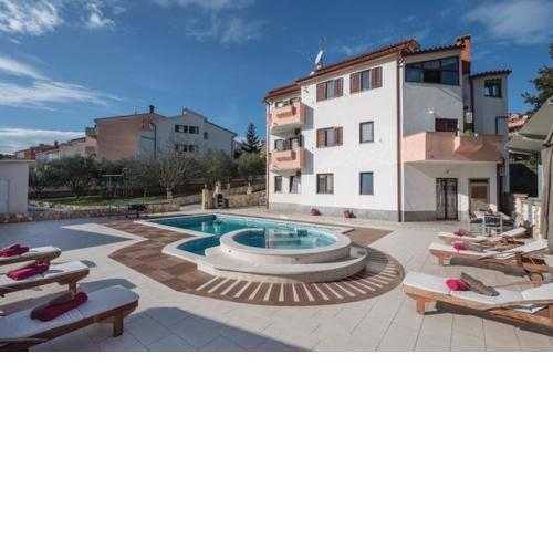 Villa Lealeana