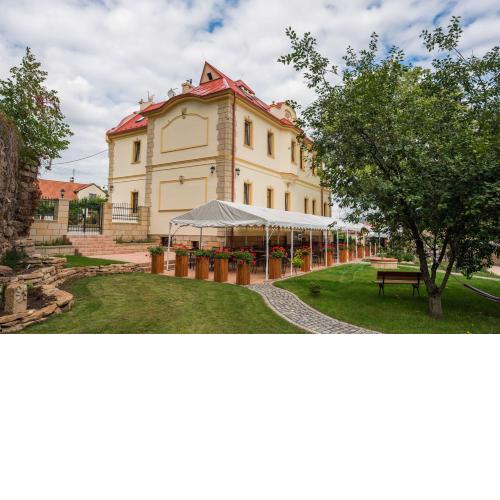 Villa Libosad