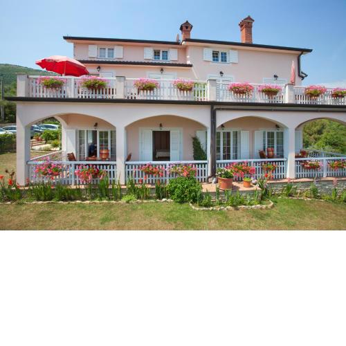 Villa Lidija