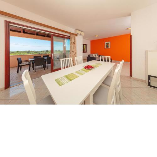 Villa Lili