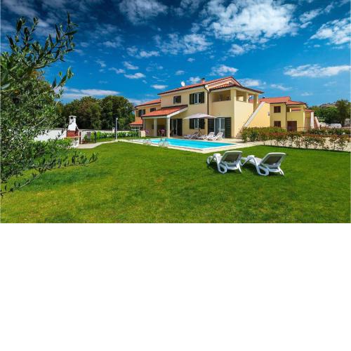 Villa Lola