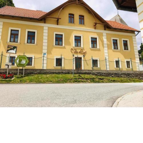 Villa Luef
