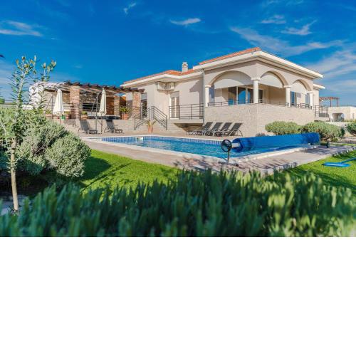Villa Luka