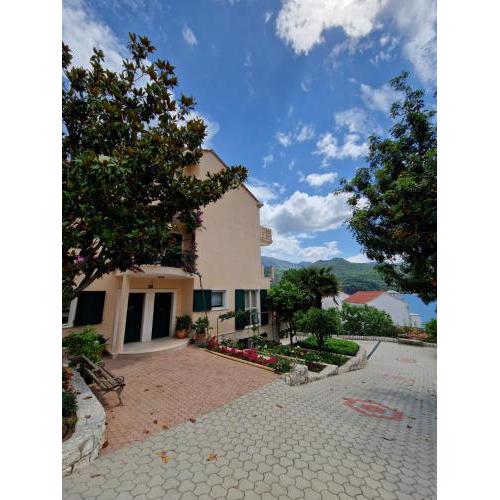 Villa Lukic Apartments