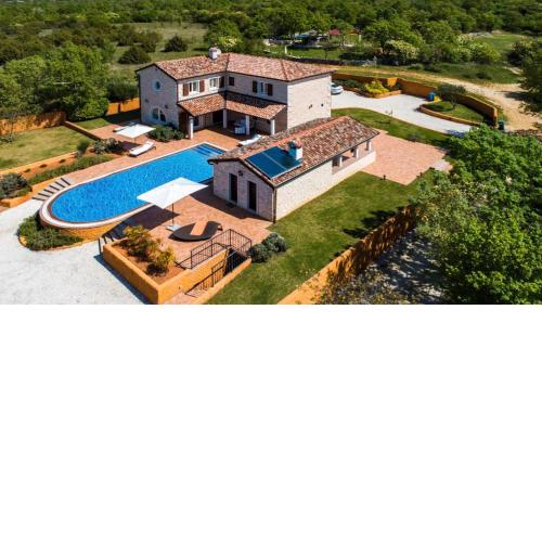 Villa Luxoria Ema
