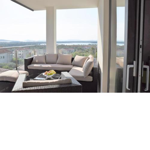 Villa M - Your business & holiday apartment in Sibenik