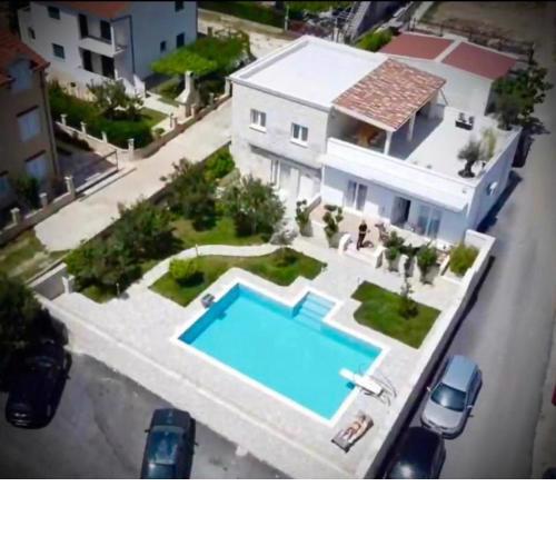 Villa Maci