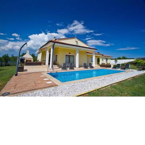 Villa MAGGIE