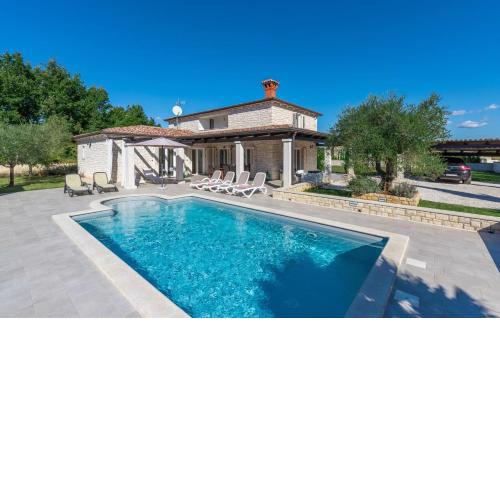 Villa Mali Raj