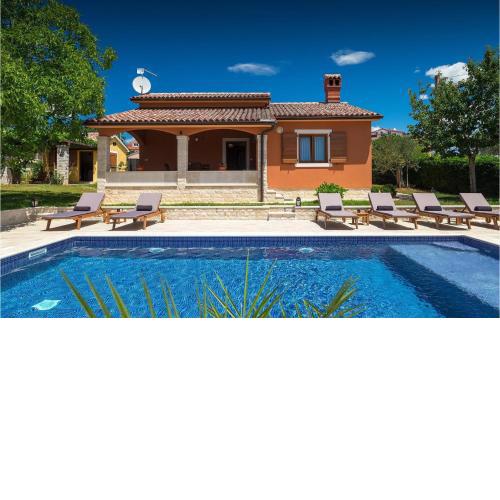 Villa Maria Betiga