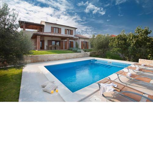 Villa Maria