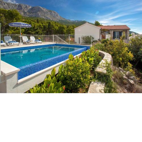 Villa Marta in Tucepi, private pool