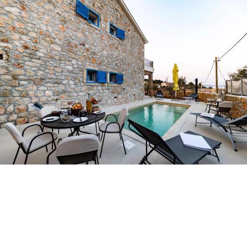Villa Maza