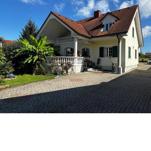 Villa Mercedes