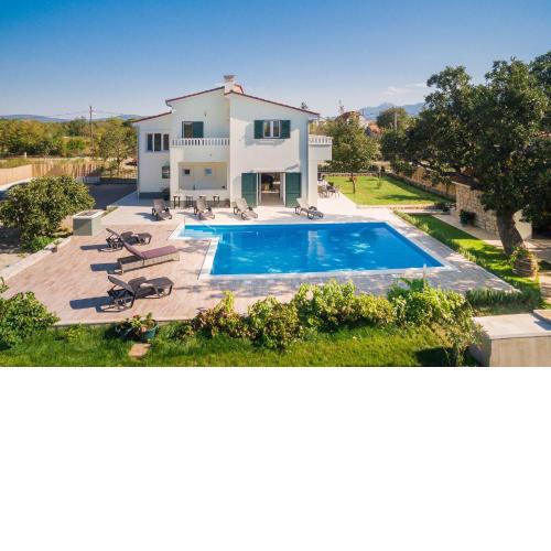 Villa Mery