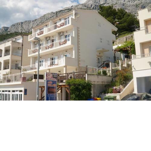 Villa Mily