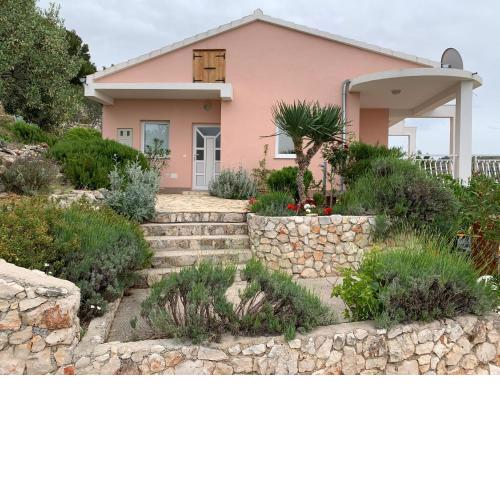 Villa Mira