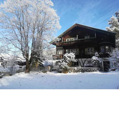 Villa Momo