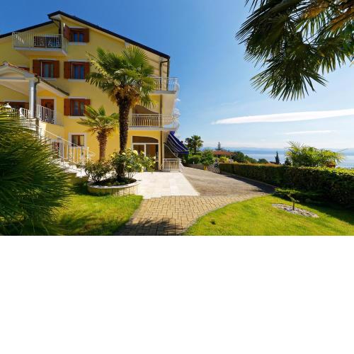 Villa Mona Lisa Lovran - Croatia