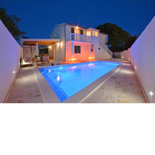 Villa Mr.H