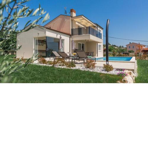 Villa N