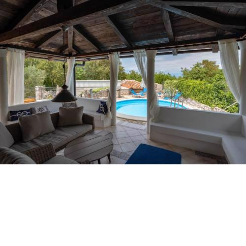 Villa Nana with a swimming pool