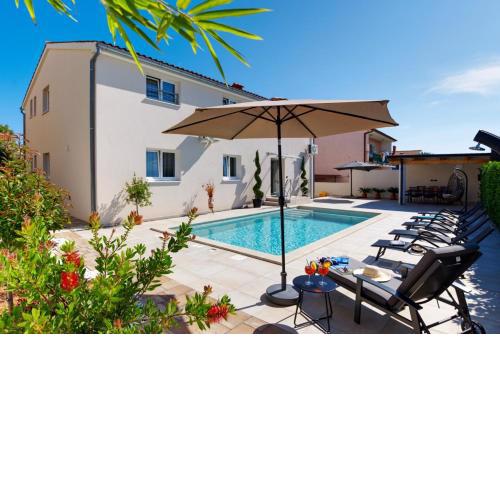 Villa Nata in Pula - Haus für 8-10 Personen