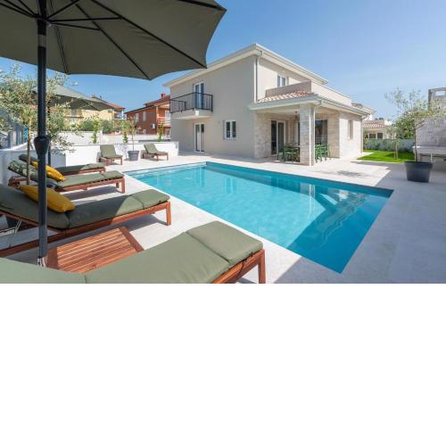 Villa Nia with Private Pool