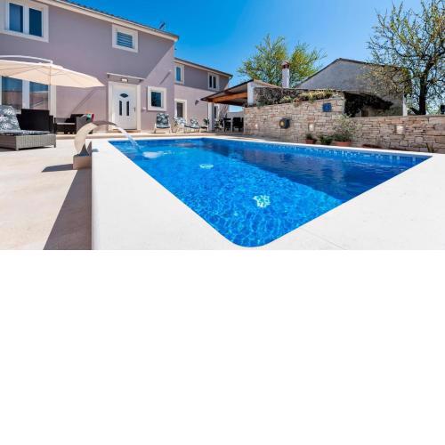 Villa Nina