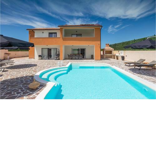 Villa Nur Pula