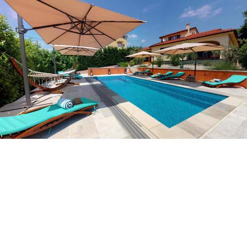 Villa Oasis Kostrena
