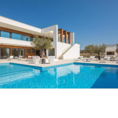 Villa Old Olive VIII by Interhome