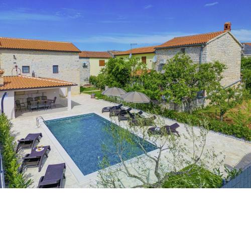 Villa Olea in Barat - Haus für 6-8 Personen