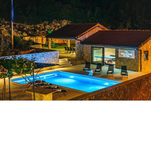 Villa on Stone