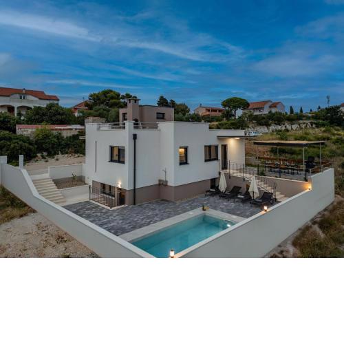 Villa Pava