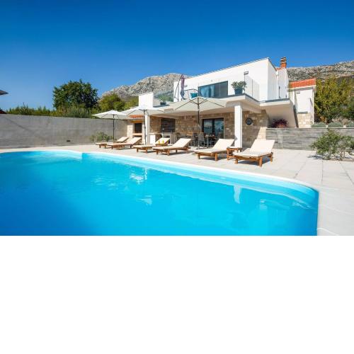Villa Petra
