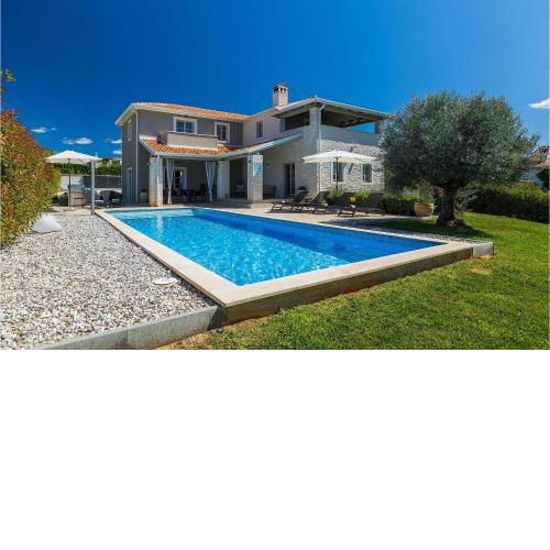 Villa Pietra