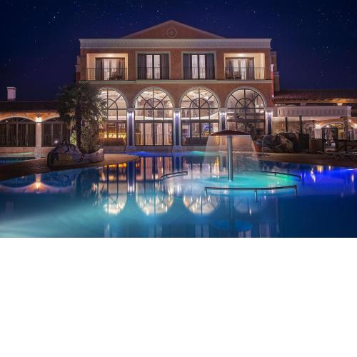 Villa Plaza Boutique Hotel & Spa