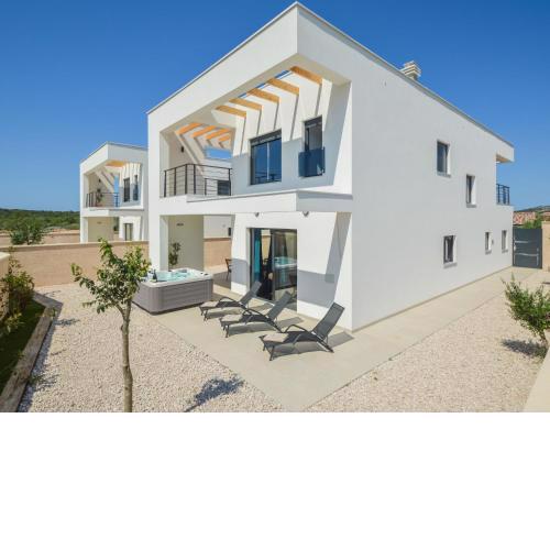 Villa Prova 1 by Interhome