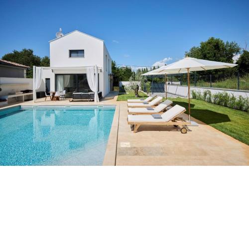 Villa Pura Vida