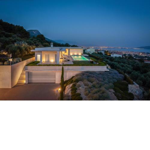 Villa Radun Home with Grand Heated Pool