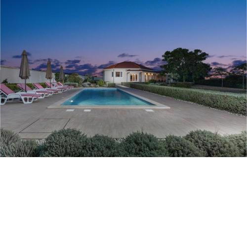 Villa Roko Debeljak