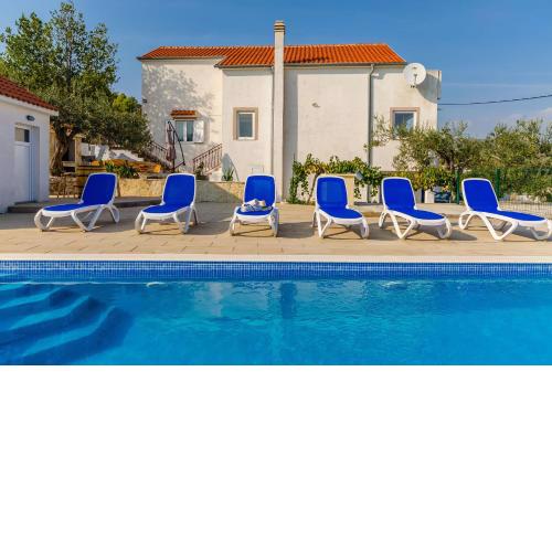 Villa Roko with pool