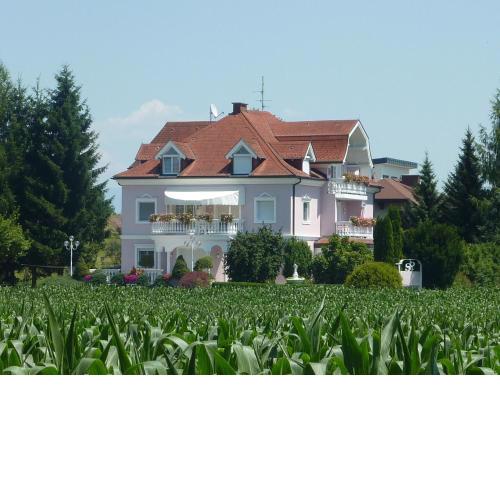 Villa Rose