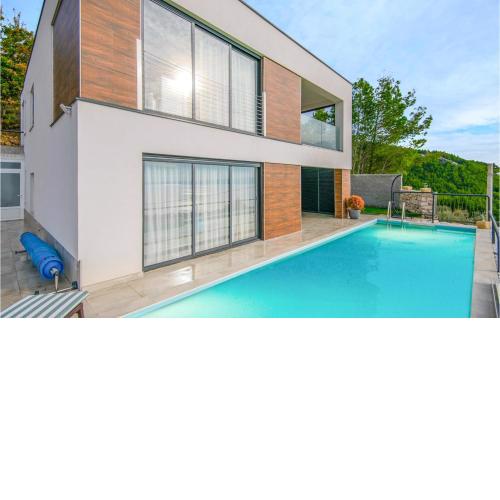 Villa Royal 2 Podstrana