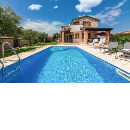 Villa Shirin