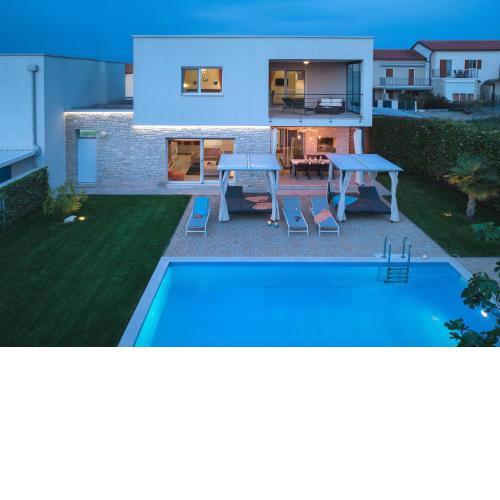 Villa Sky Dream for 8 persons near Novigrad