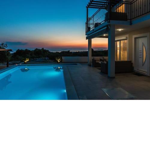 Villa Sky