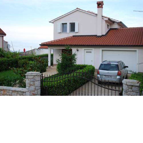 VILLA STASJA